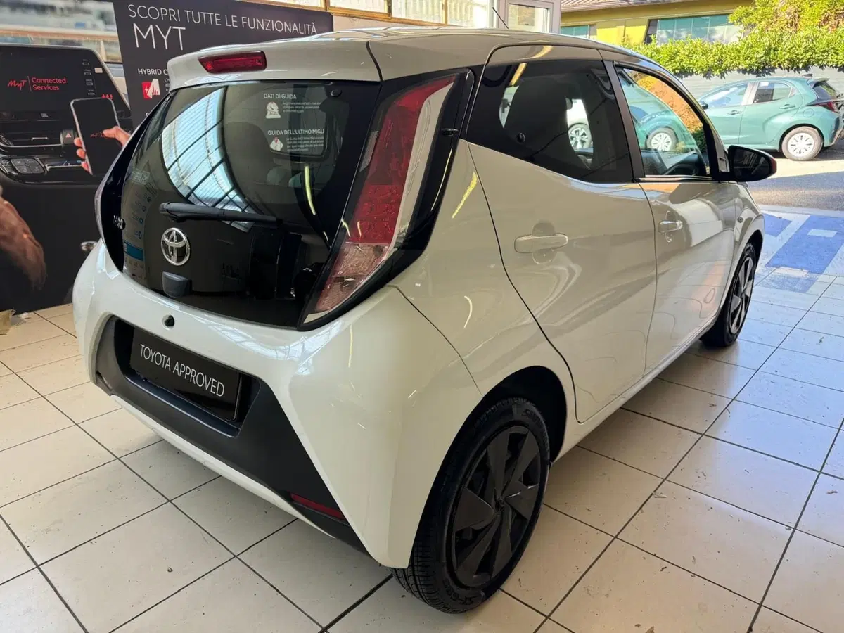 Toyota Aygo usata a Modena (6)