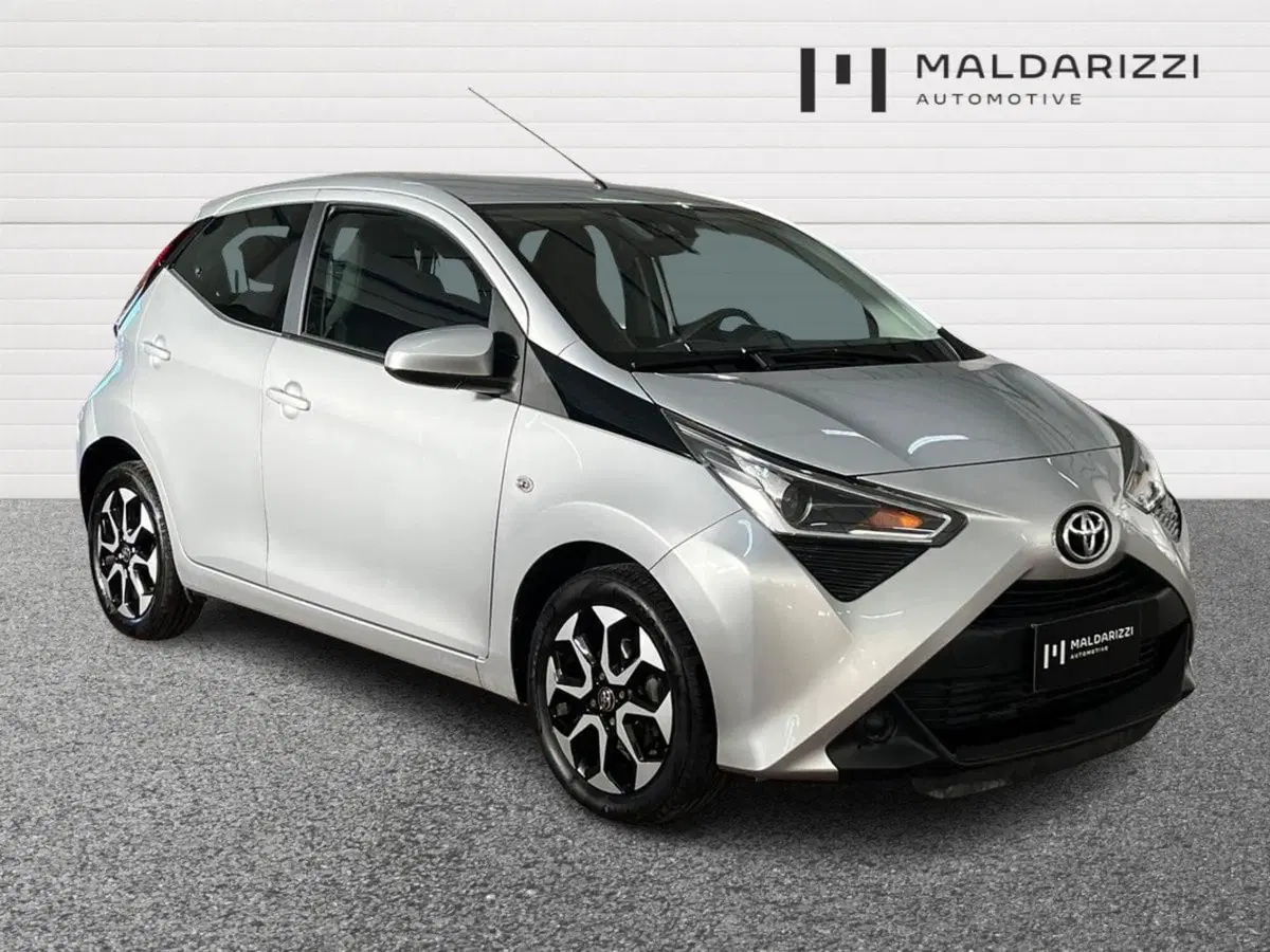 Toyota Aygo usata a Bari