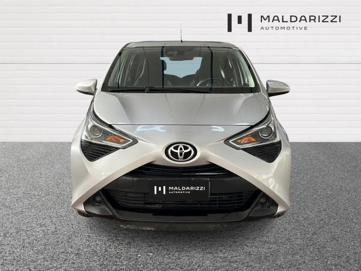 Toyota Aygo usata a Bari (2)