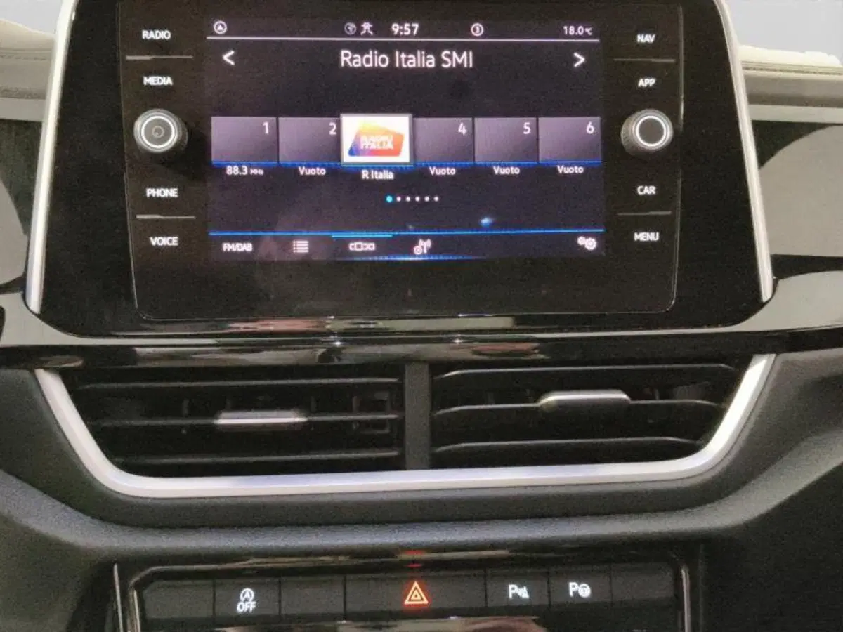 Volkswagen T-Roc usata a Genova (15)