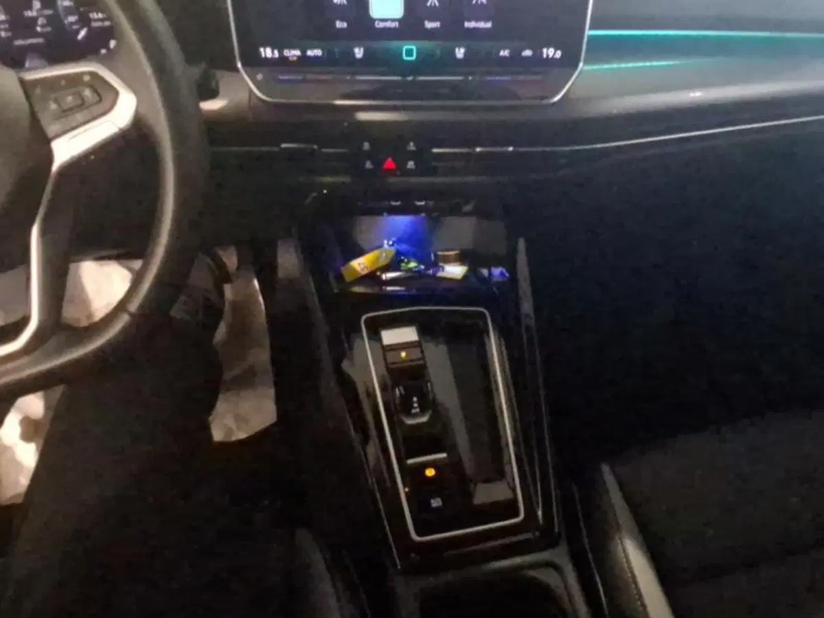 Volkswagen Golf usata a Genova (16)