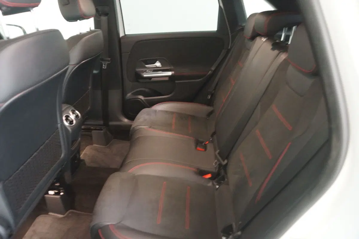 Mercedes-Benz Classe B usata a Torino (9)
