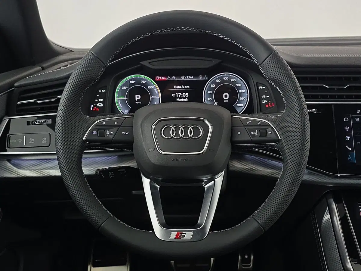 Audi Q8 Sportback usata a Cuneo (12)