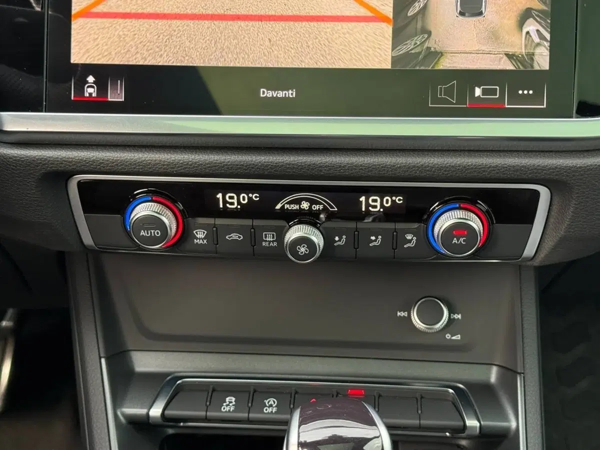 Audi Q3 Sportback usata a Palermo (14)
