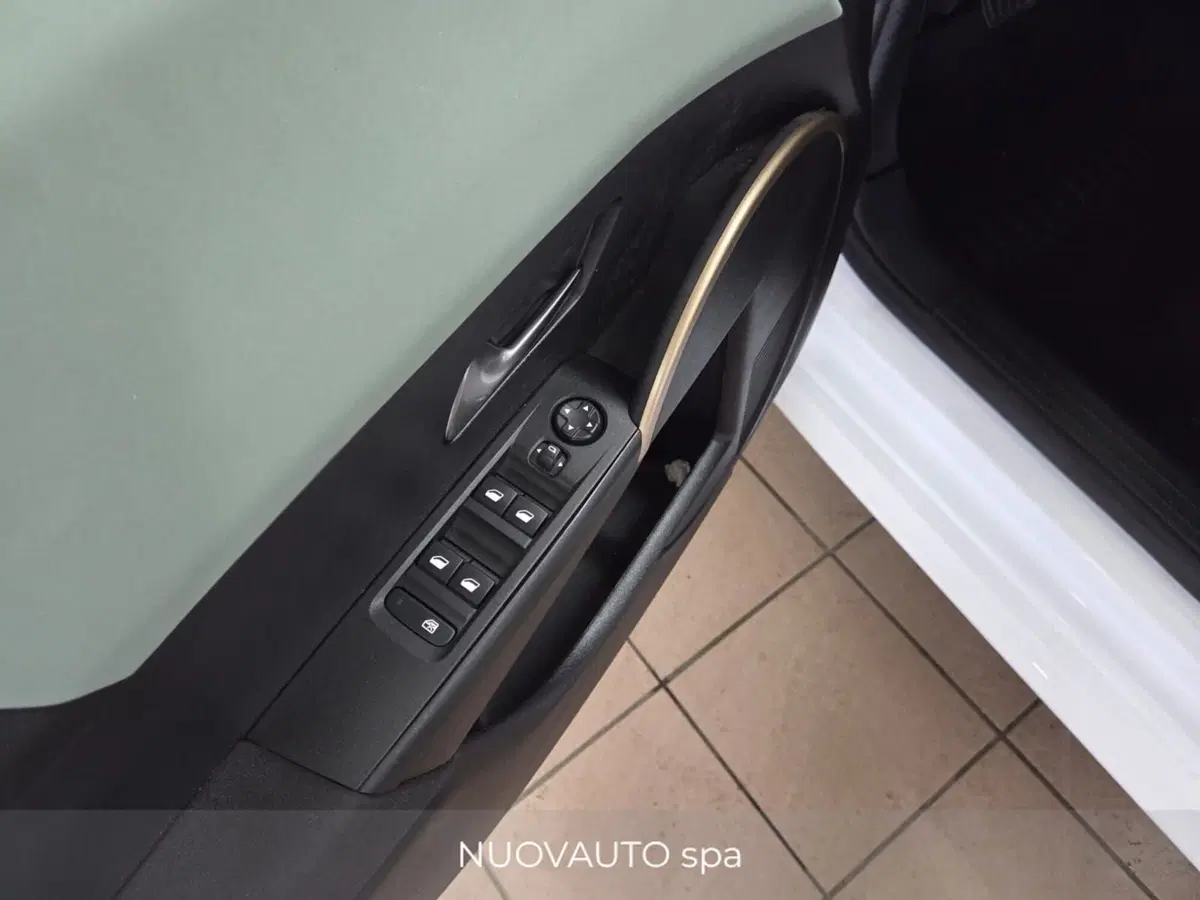 Lancia Ypsilon usata a Arezzo (10)