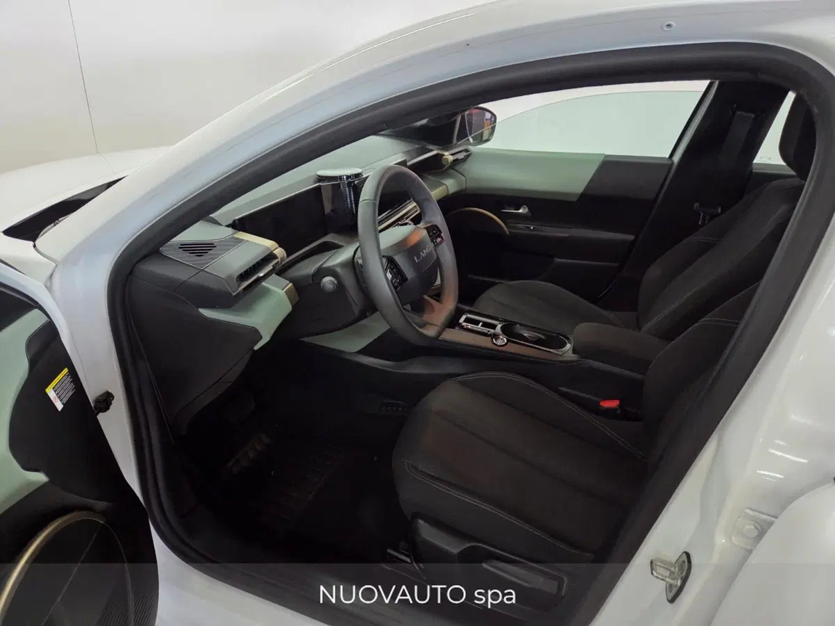 Lancia Ypsilon usata a Arezzo (6)