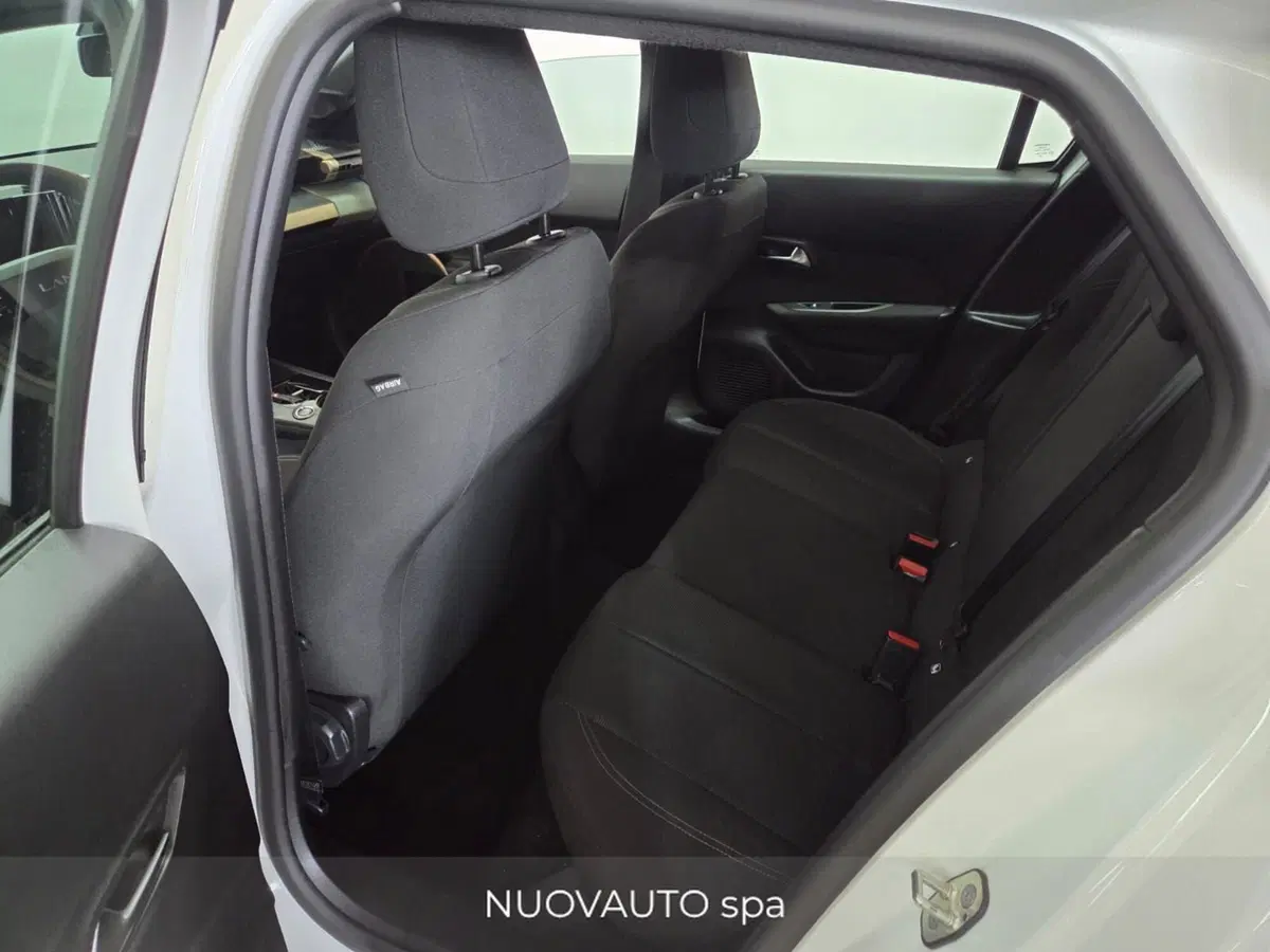 Lancia Ypsilon usata a Arezzo (9)
