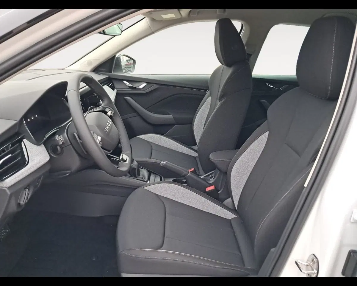 Skoda Kamiq nuova a Ravenna (10)