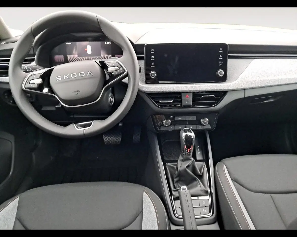 Skoda Kamiq nuova a Ravenna (11)