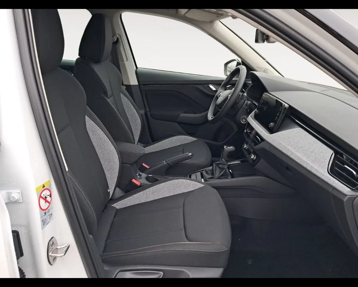 Skoda Kamiq nuova a Ravenna (15)