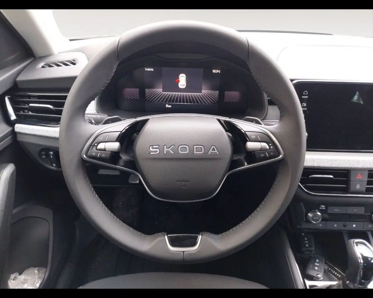 Skoda Kamiq nuova a Ravenna (13)