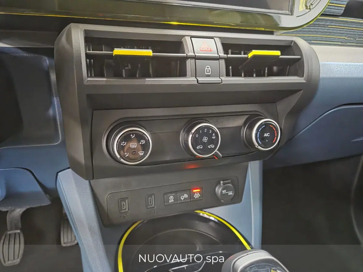 Fiat Grande Panda nuova a Arezzo (12)