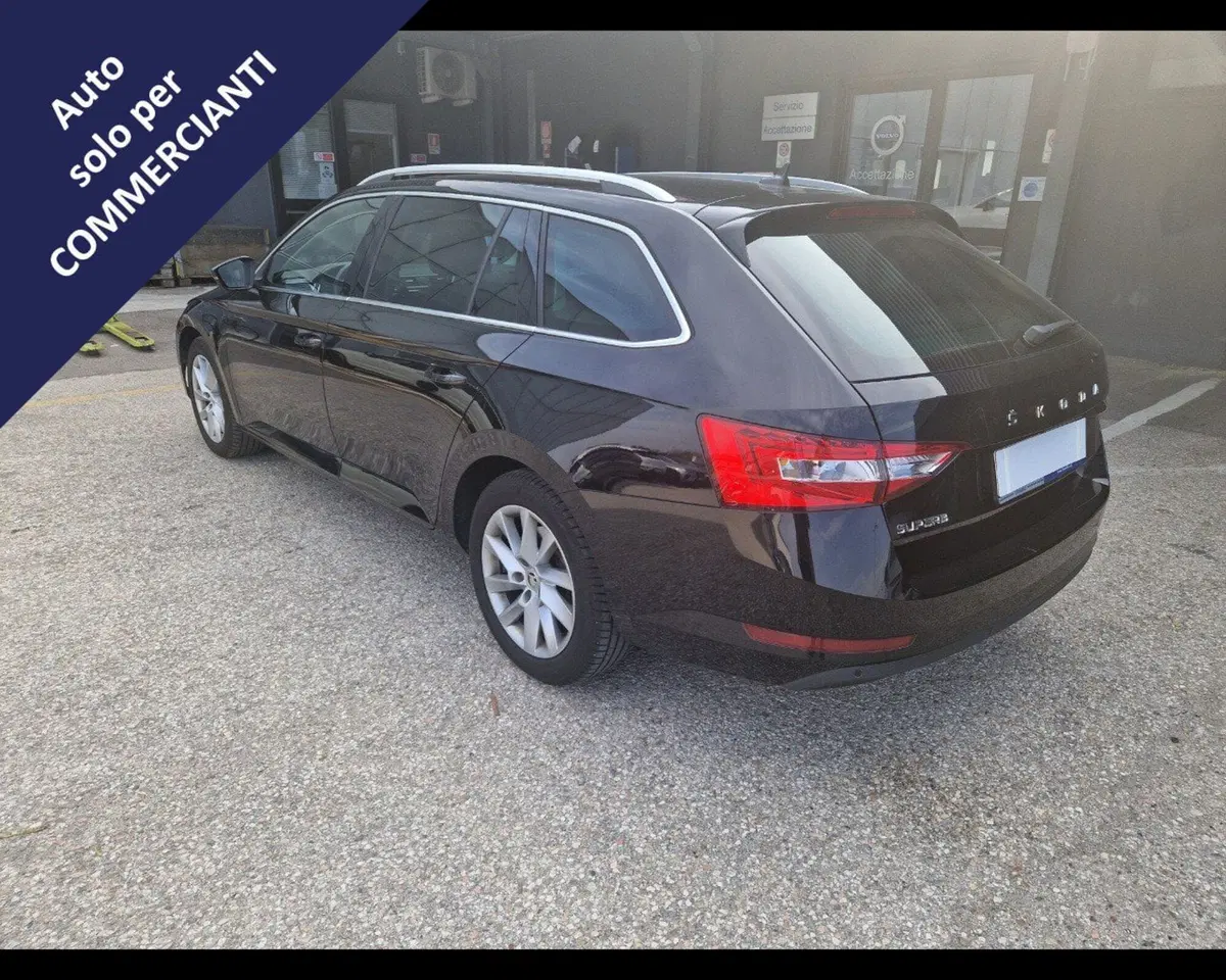 Skoda Superb Station Wagon usata a Ravenna (7)