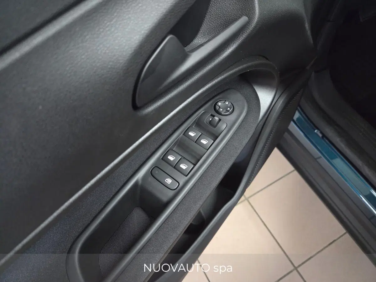 Fiat 600 nuova a Arezzo (12)