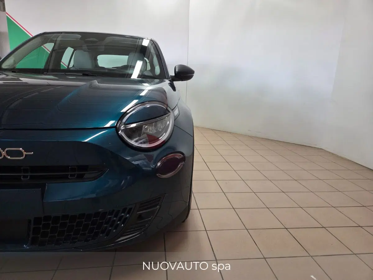 Fiat 600 nuova a Arezzo (4)