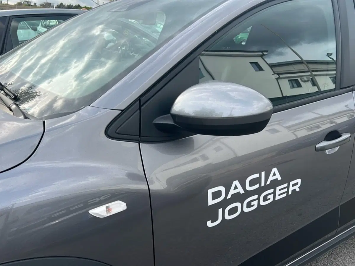 Dacia Jogger nuova a Roma (11)