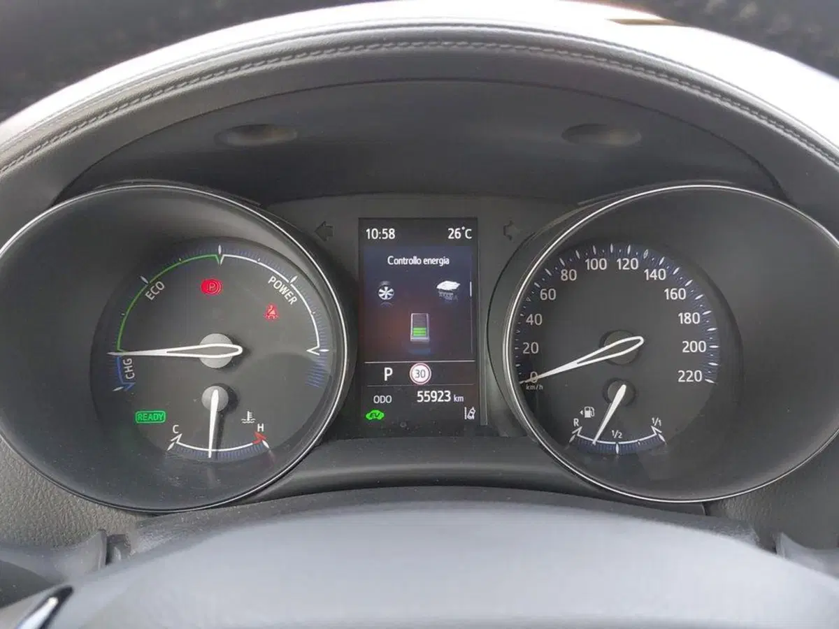 Toyota Toyota C-HR usata a Cagliari (9)