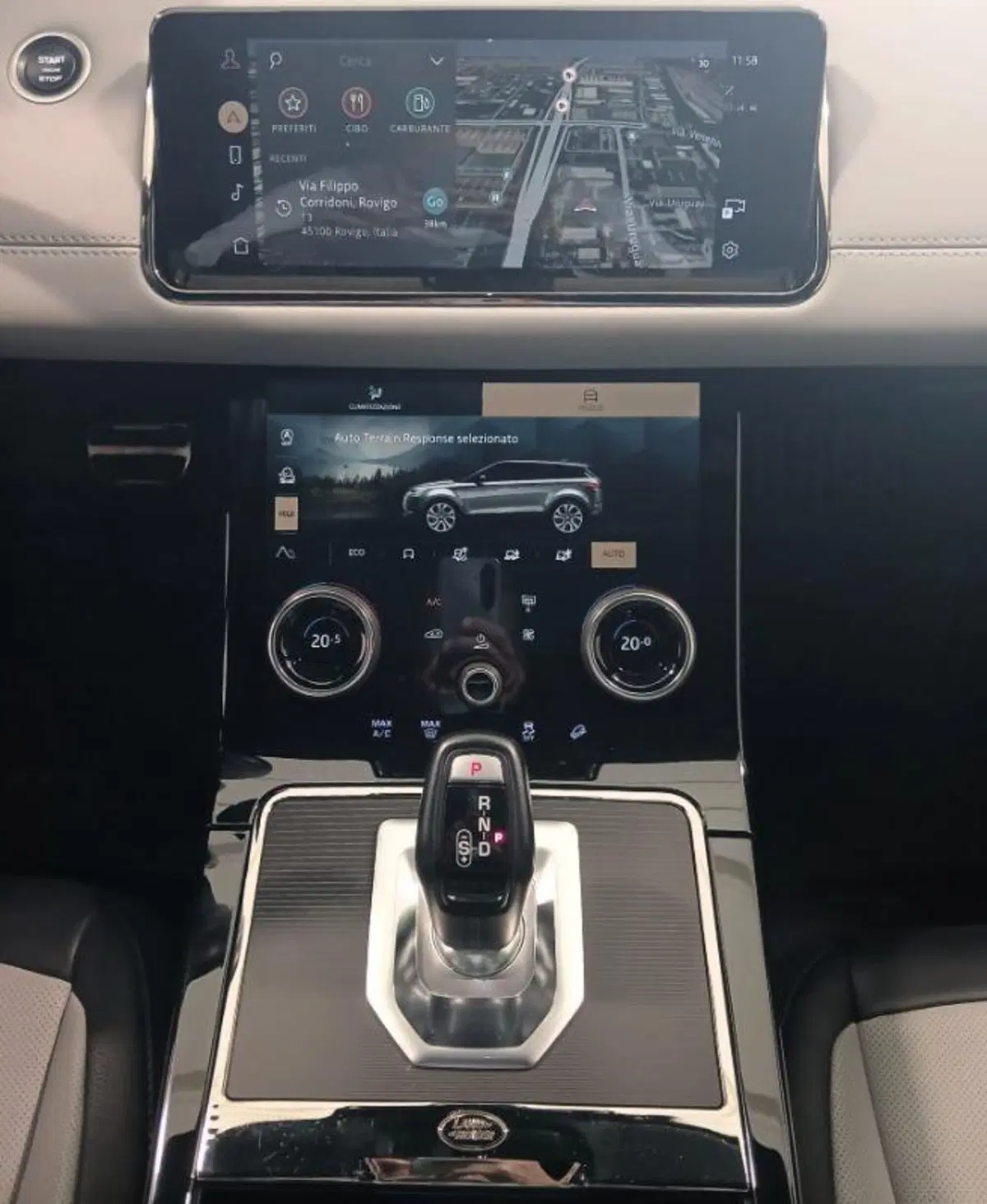 Land Rover Range Rover Evoque usata a Venezia (18)