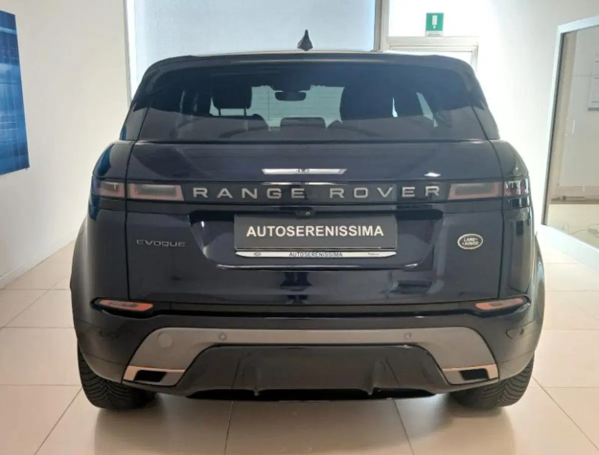 Land Rover Range Rover Evoque usata a Venezia (3)