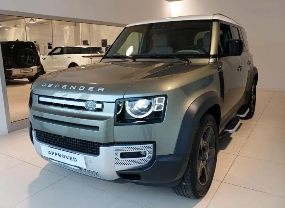 Land Rover Defender usata a Venezia