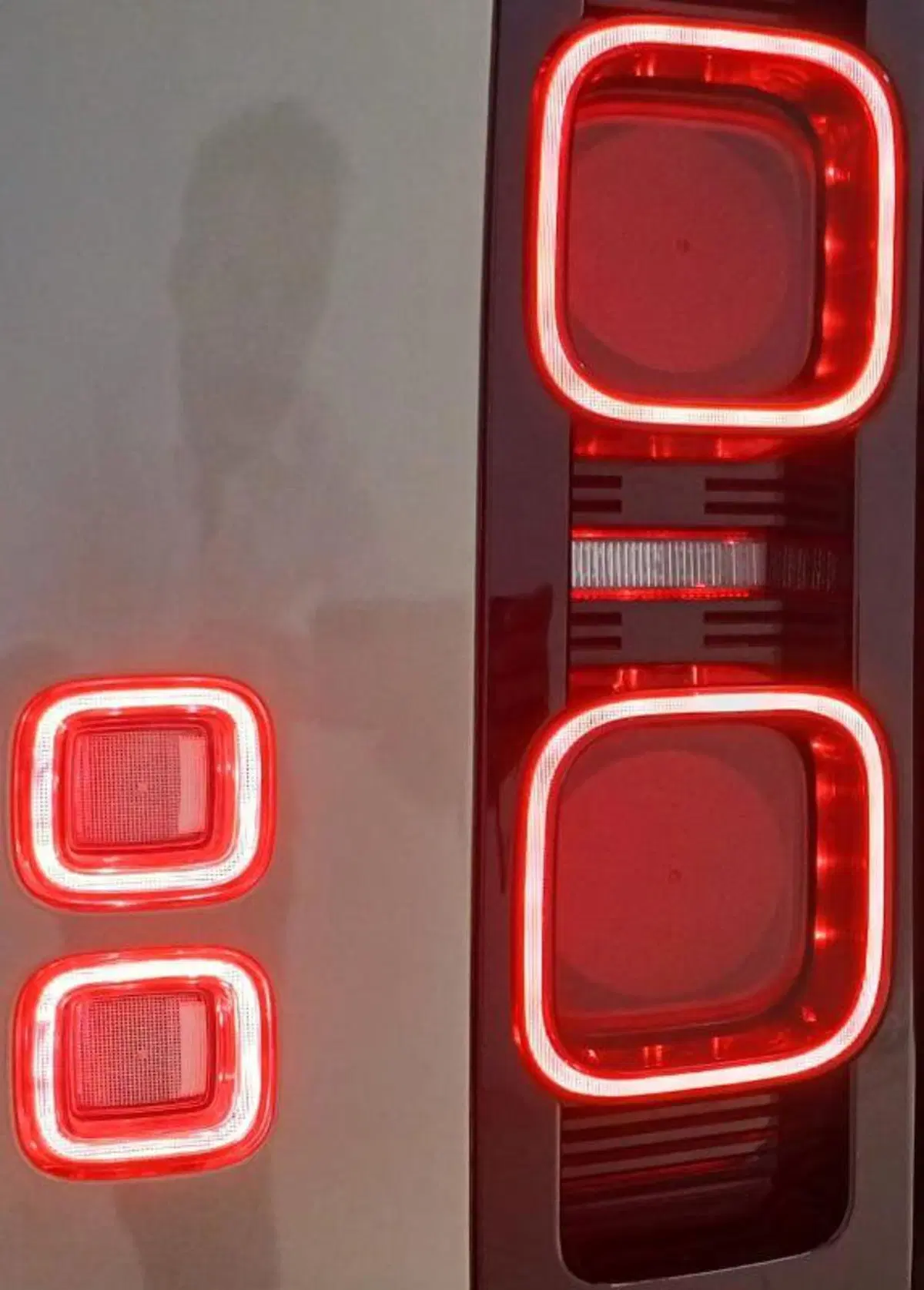 Land Rover Defender usata a Venezia (8)