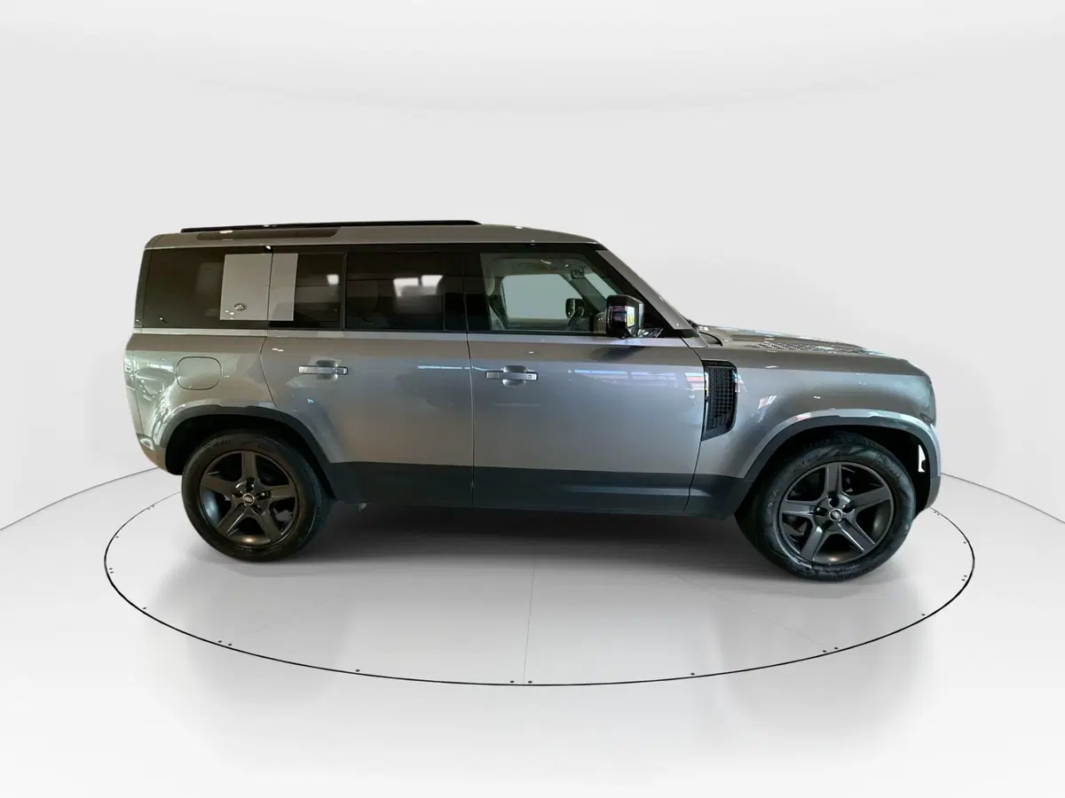 Land Rover Defender usata a Modena (8)