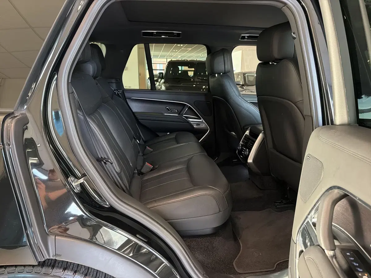 Land Rover Range Rover usata a Modena (15)