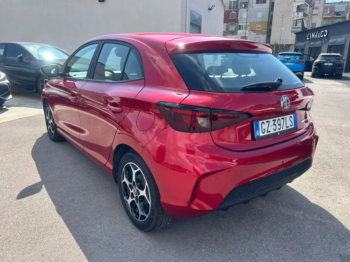 Mg MG3 usata a Napoli (3)