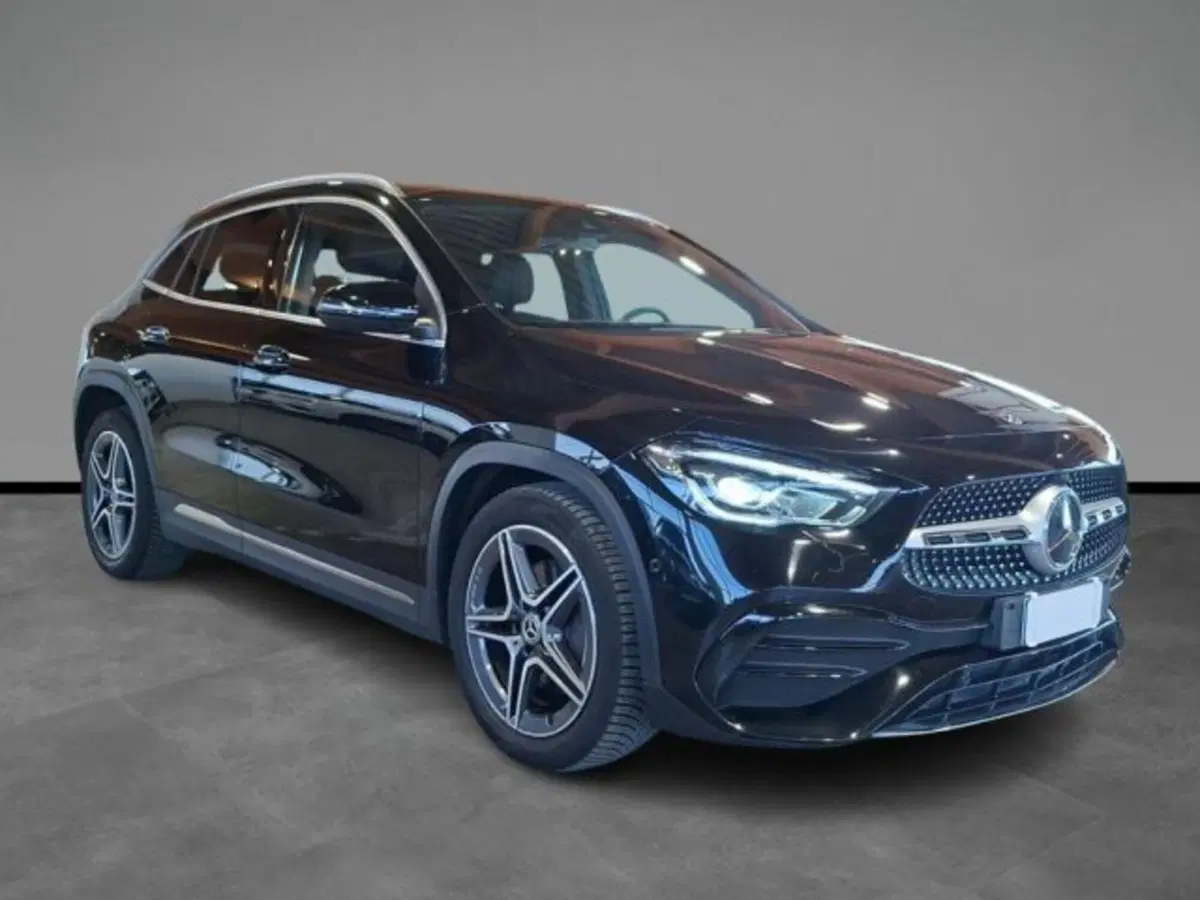 Mercedes-Benz GLA SUV usata a Verona (14)