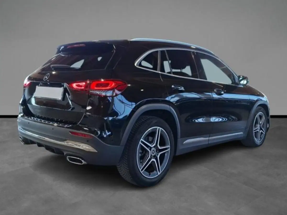 Mercedes-Benz GLA SUV usata a Verona (15)
