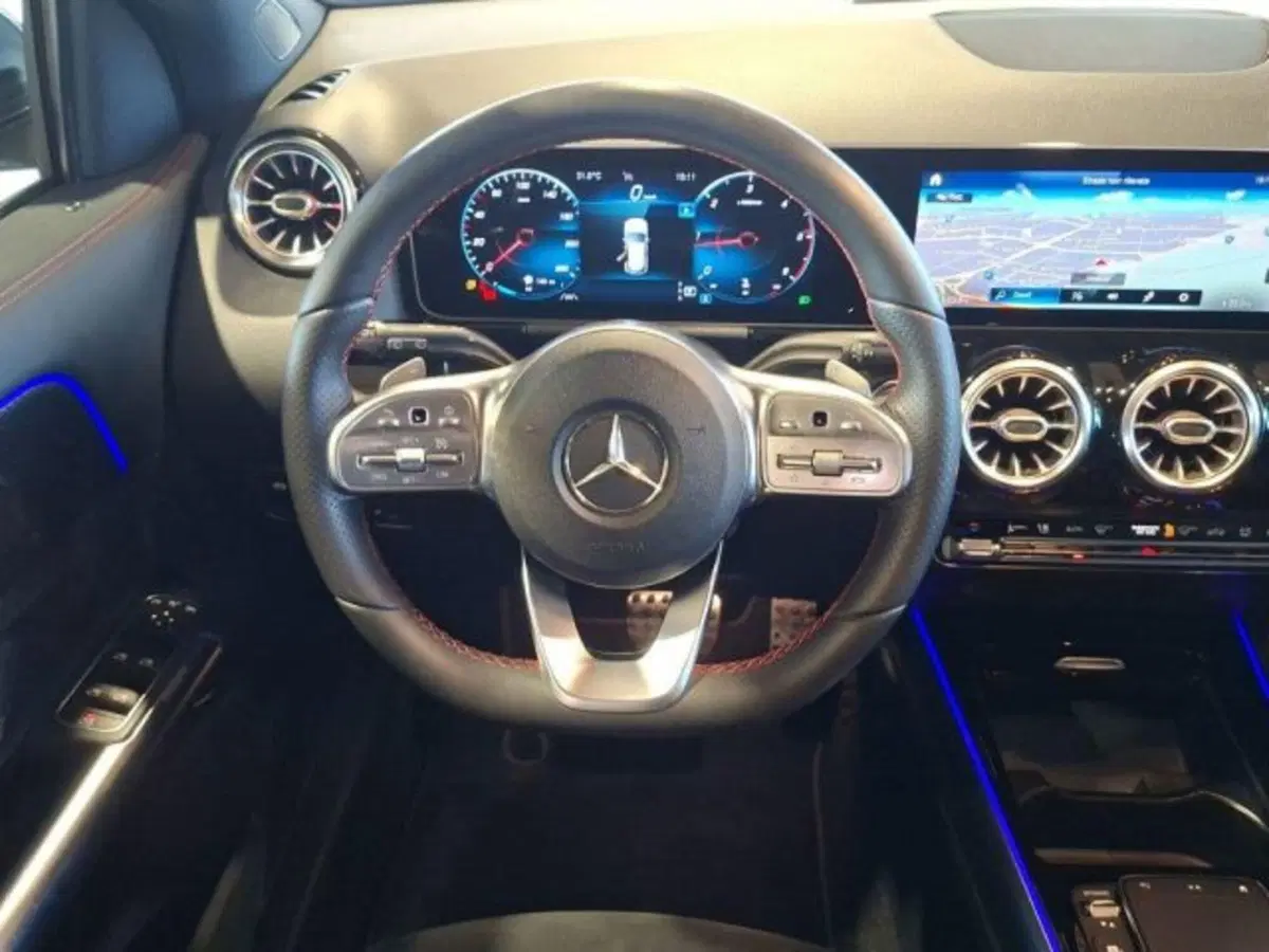 Mercedes-Benz GLA SUV usata a Verona (9)
