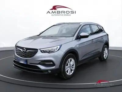 Opel Grandland X 1.2 Turbo 12V 130 CV Start&Stop Advance del 2018 usata a Corciano