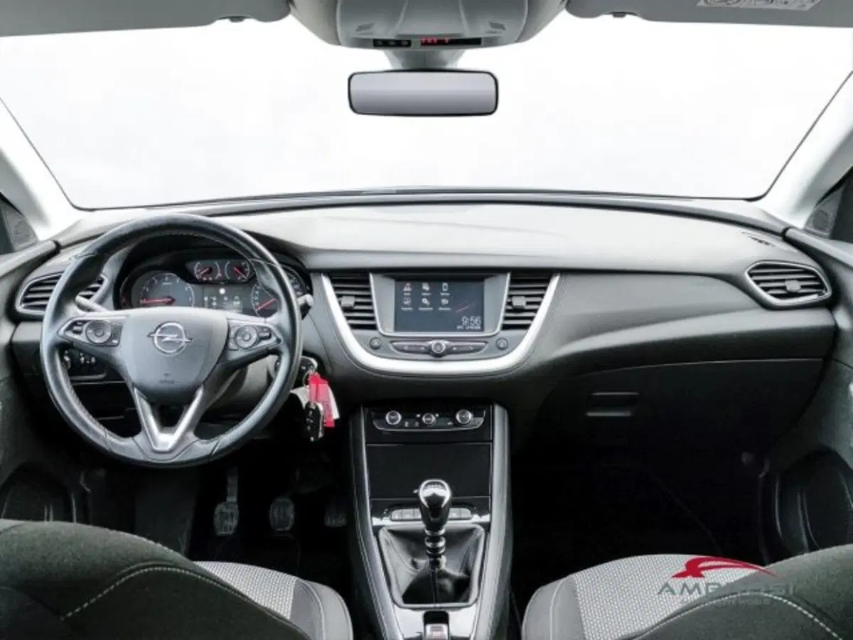 Opel Grandland X usata a Perugia (14)