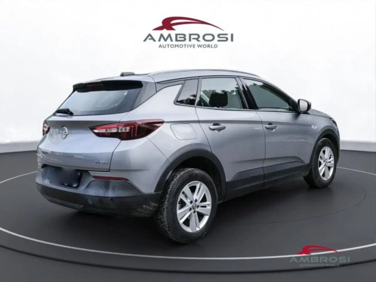 Opel Grandland X usata a Perugia (3)