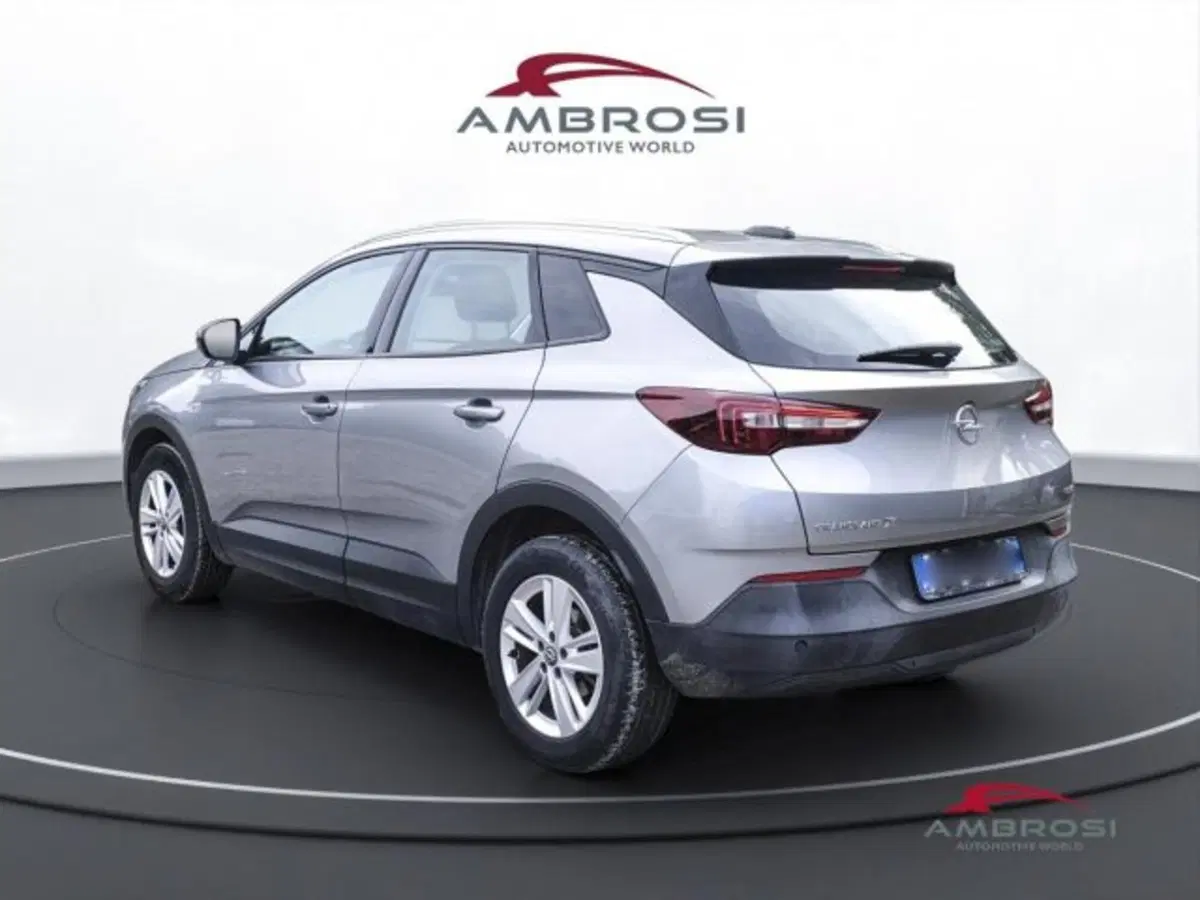 Opel Grandland X usata a Perugia (4)