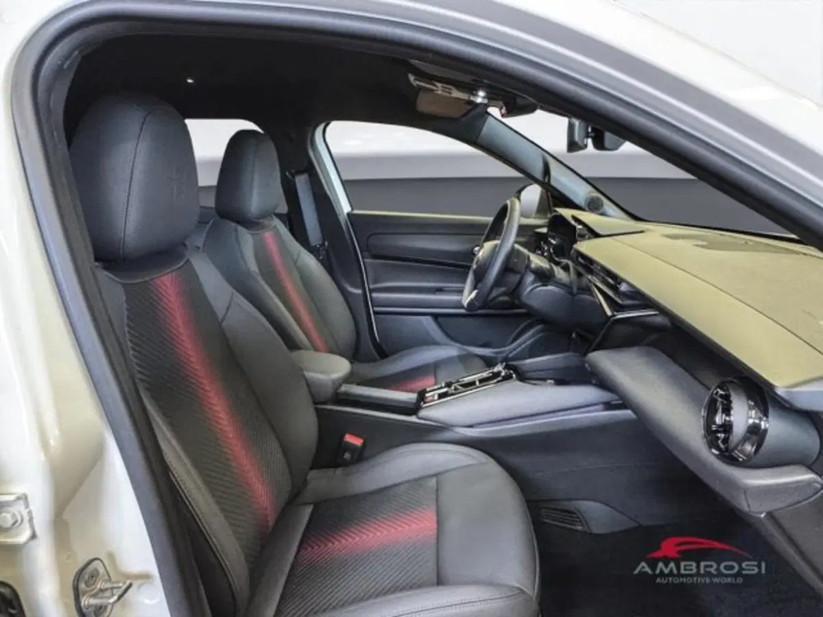 Alfa Romeo Junior nuova a Perugia (11)