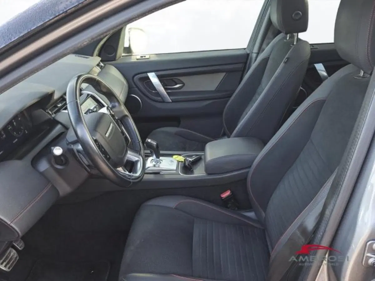 Land Rover Discovery Sport usata a Perugia (9)