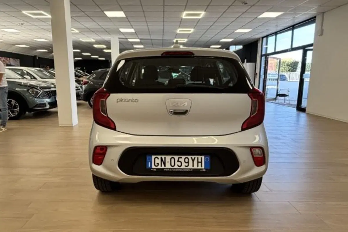 Kia Picanto usata a Latina (6)