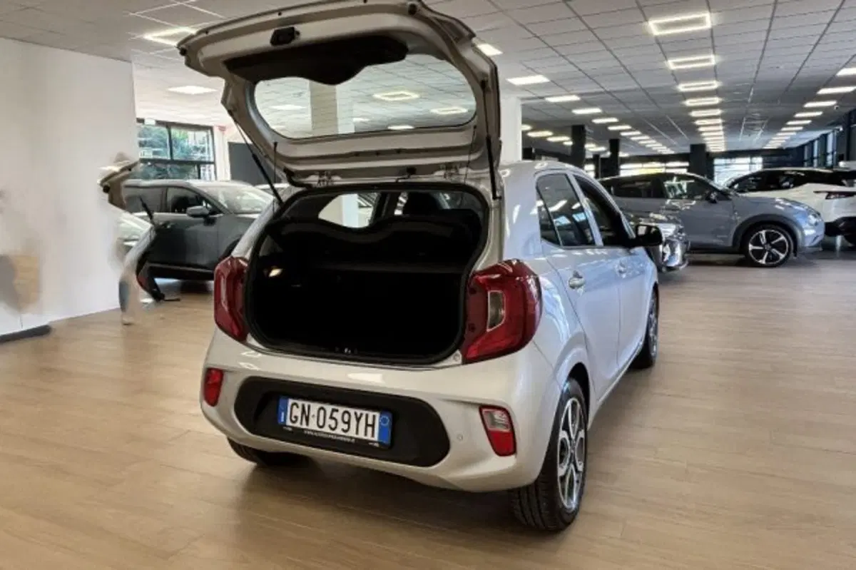 Kia Picanto usata a Latina (7)
