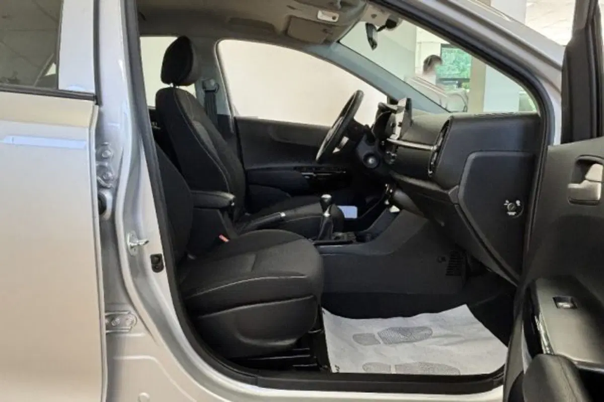 Kia Picanto usata a Latina (8)