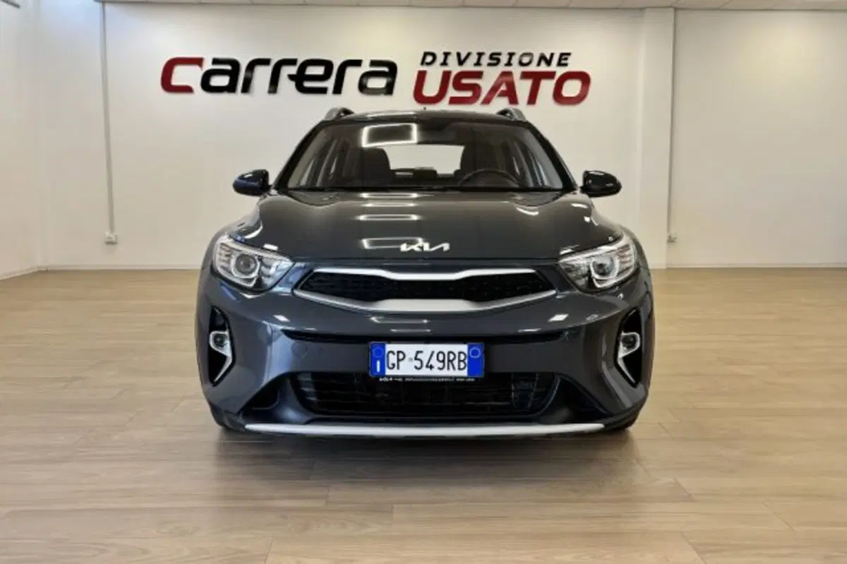 Kia Stonic usata a Latina (2)