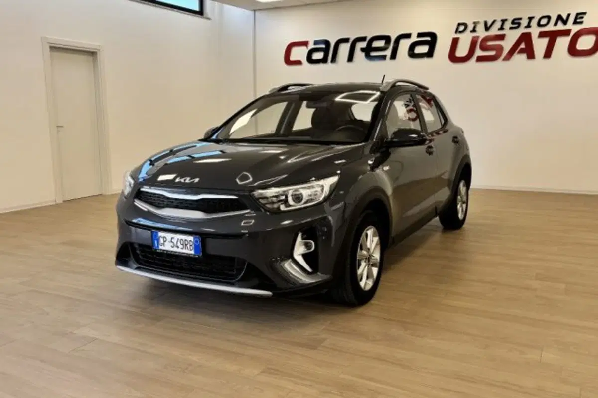 Kia Stonic usata a Latina (3)