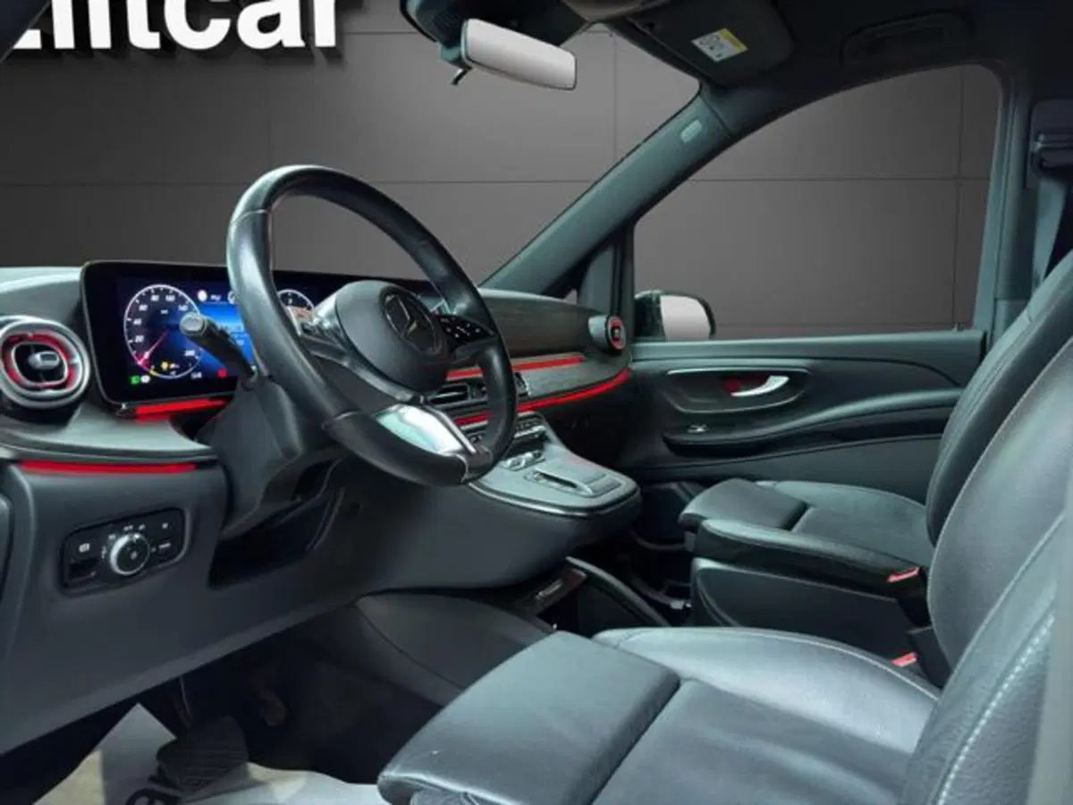 Mercedes-Benz Classe V usata a Milano (10)