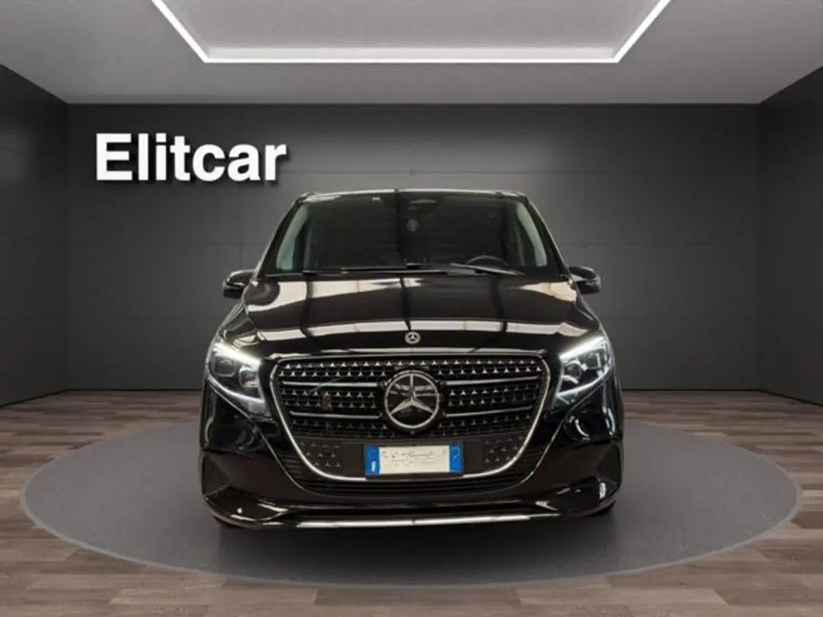 Mercedes-Benz Classe V usata a Milano (2)