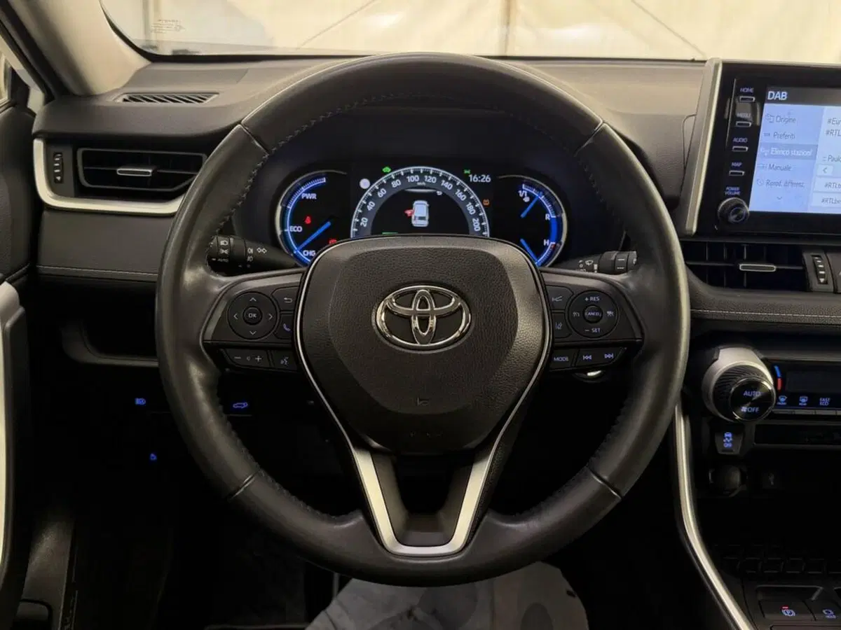 Toyota Rav4 usata a Monza e Brianza (7)
