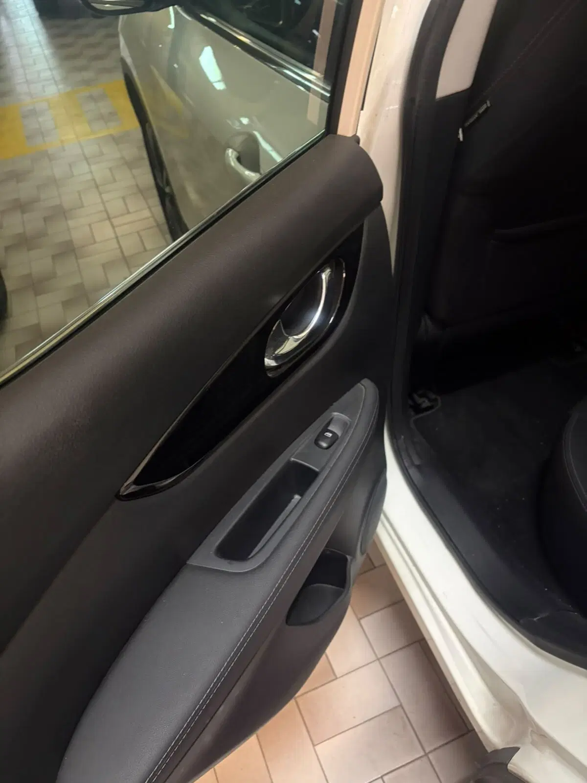 Nissan Qashqai usata a Cagliari (9)