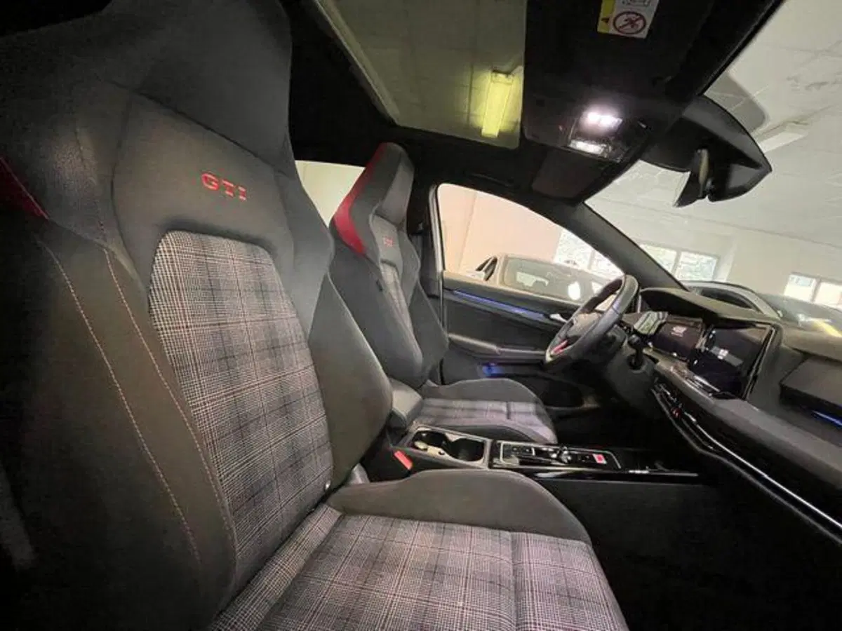 Volkswagen Golf usata a Verbano Cusio Ossola (12)
