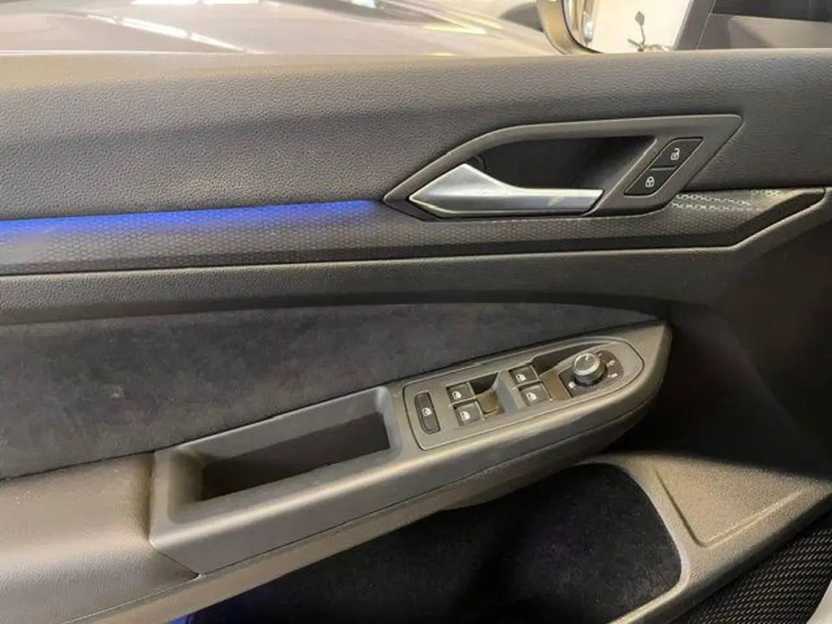 Volkswagen Golf usata a Verbano Cusio Ossola (14)