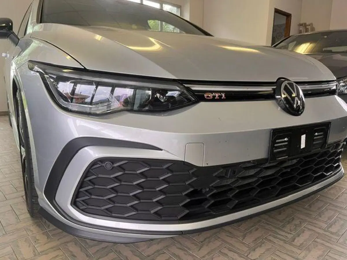 Volkswagen Golf usata a Verbano Cusio Ossola (4)