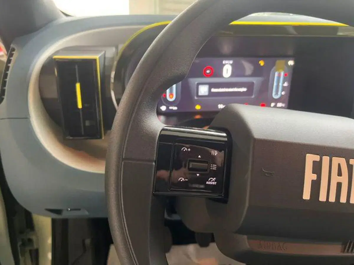 Fiat Grande Panda nuova a Verbano Cusio Ossola (16)